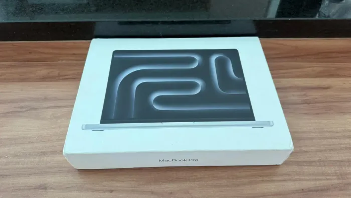 MacBook Pro 14? m4 1TB