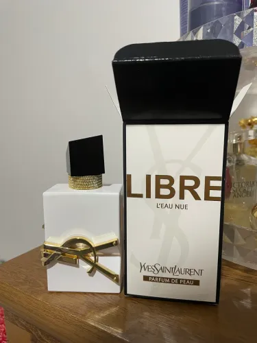 perfume em oleo ysl la nue 50 ml