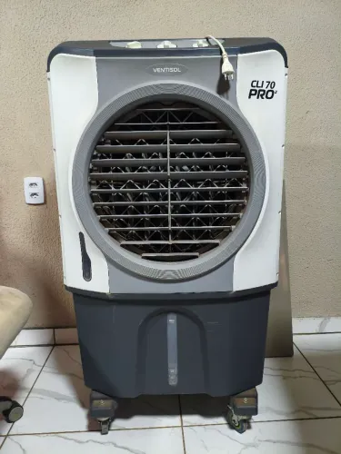 Climatizador 70 litros ventisol muito novo