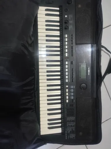 Teclado Yamaha E433