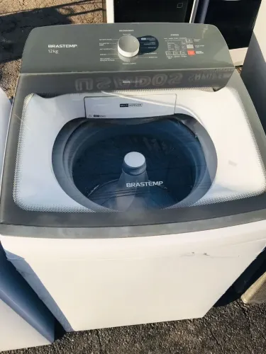 Máquina de lavar roupa 12kg