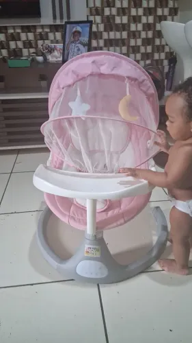 Cadeira de balanço bebê