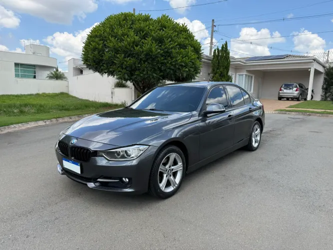 BMW 320I A 2.0 Turbo/activeflex 16V 184cv 4P 2015