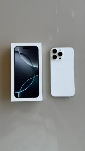 iPhone 16 Pro Max 256g