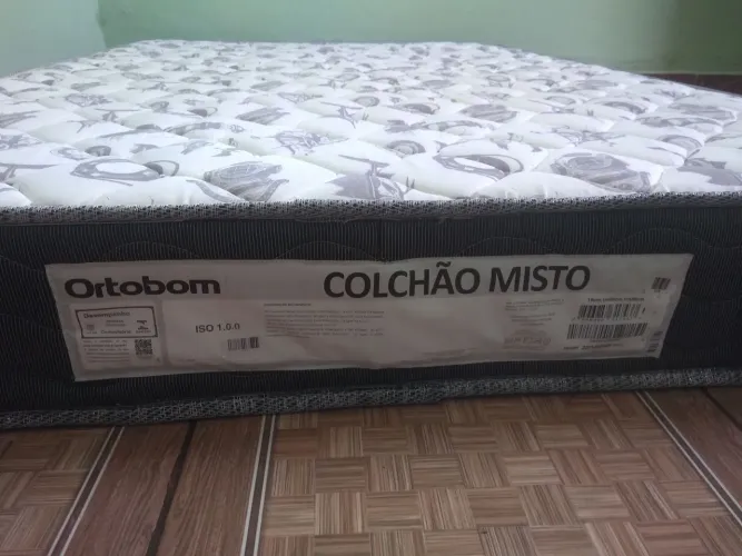 Colchão 1,28 semi novo 220 Reais 