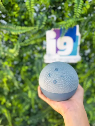 Alexa Echo Dot 4° geração   Modelo B7W644 Com relógio integrado   Seminova impecável   