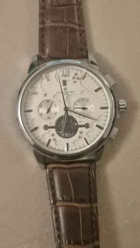 Relógio Patek funcionais,  a prova de água, a bateria ? 