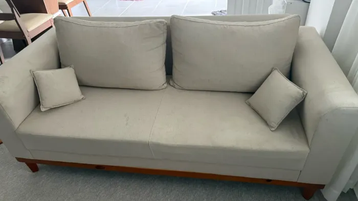 Vendo Sofá living 1,80m - 1 ano de uso