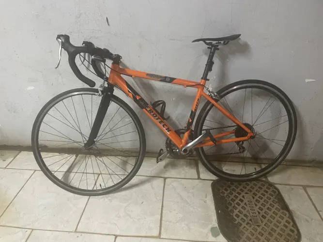 Bicicleta de estrada (Speed)
