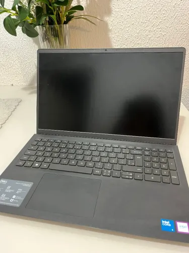 Notebook Dell 15 i15-i3100-A15P, Intel Core 3 Windows 11 Tela 15.6<br>8 GB RAM, 512 GB SSD