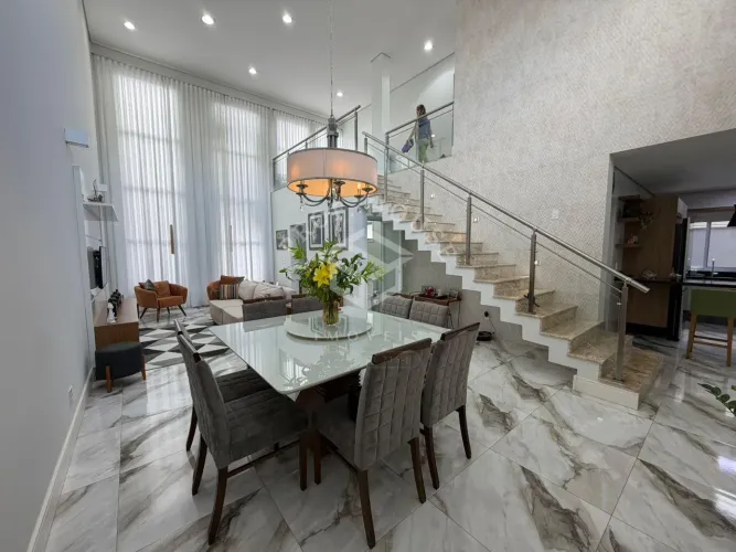 Casa duplex à venda no Condomínio Terras de São Bento 1 em Limeira-SP