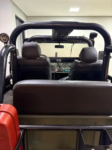 Willys Overland Jeep 2.6 12V Gasolina 2P 1965