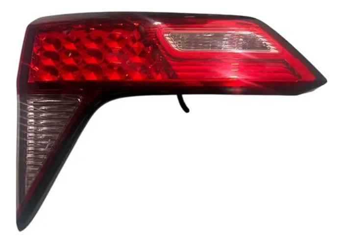 Lanterna Tampa Traseira Esquerda Honda Hrv 2015/2017 Esquerdo/motorista Vermelho