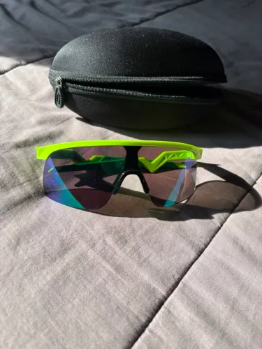 Óculos Oakley esporte