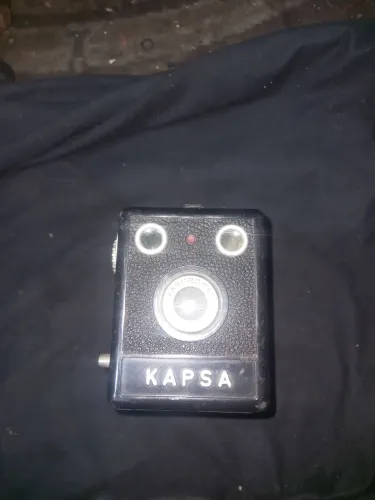 Câmera analógica antiga Kapsa,