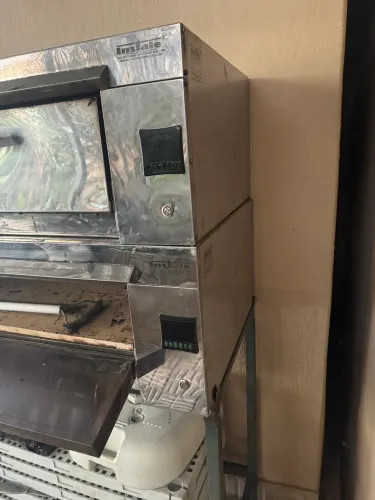 Fornos instale médio para pizza