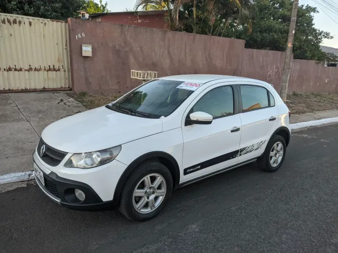 Volkswagen Gol Geração VI Rallye 1.6 8V MI Total Flex Mec. 4P 2013