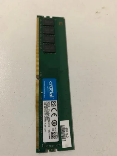 Memória RAM DDR4 4GB