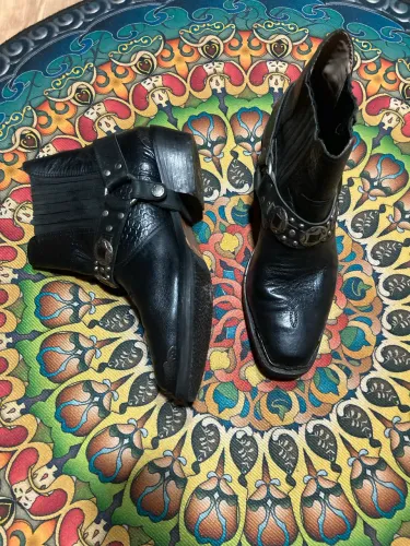 Bota de couro Harness