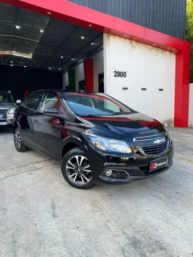 Chevrolet Onix Hatch LTZ 1.4 8V Flex Power Mec. 4P 2015
