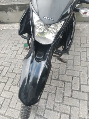 Honda BROS 2022