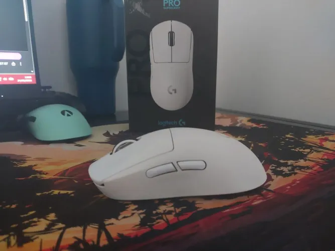 MOUSE LOGITECH G PRO SUPERLIGHT