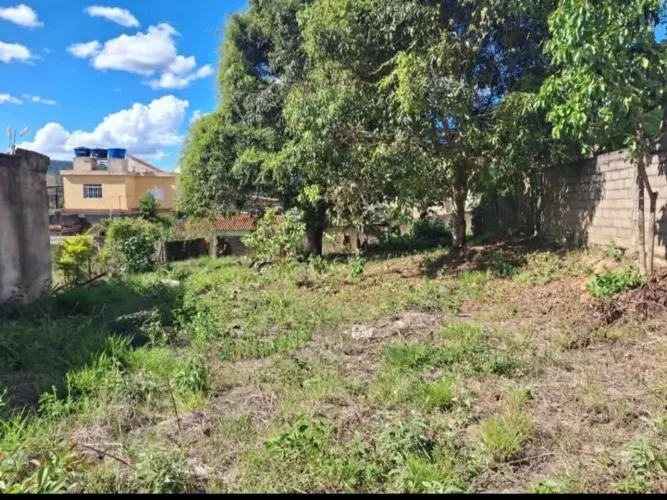 Terreno 330m² no Centro de Porto Firme/MG - Rua Dom Silvério