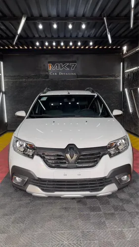 Sandero iconic 2022  Stepway 1.6 automático o mais completo