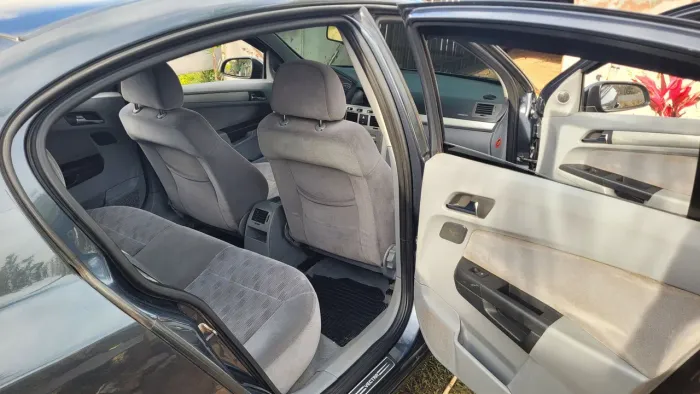 Chevrolet Vectra Elegan. 2.0 MPFI 8V Flexpower MEC 2007