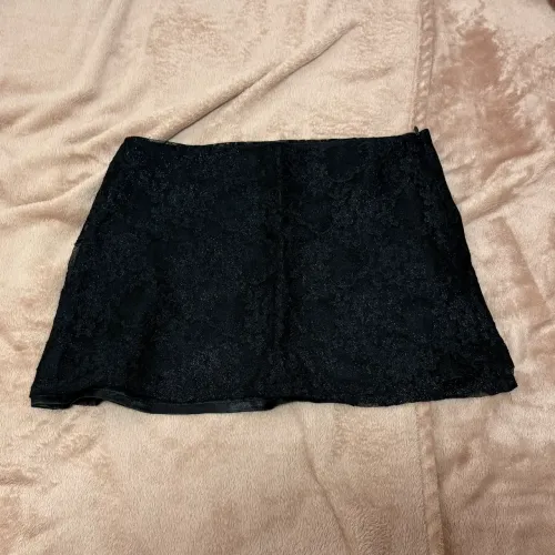 Mini Saia Preta Chiclé P