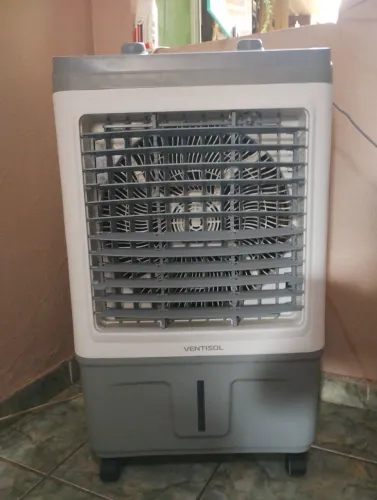 Climatizador Ventisol 40 lts novo