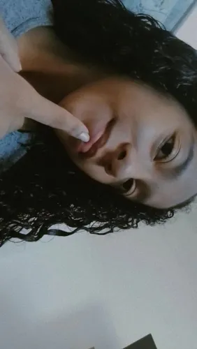 Babá ou faxineira  com 13 anos 