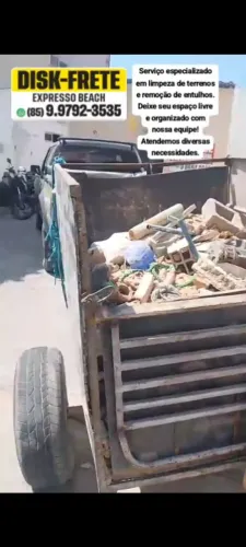 limpeza de terreno de entulho