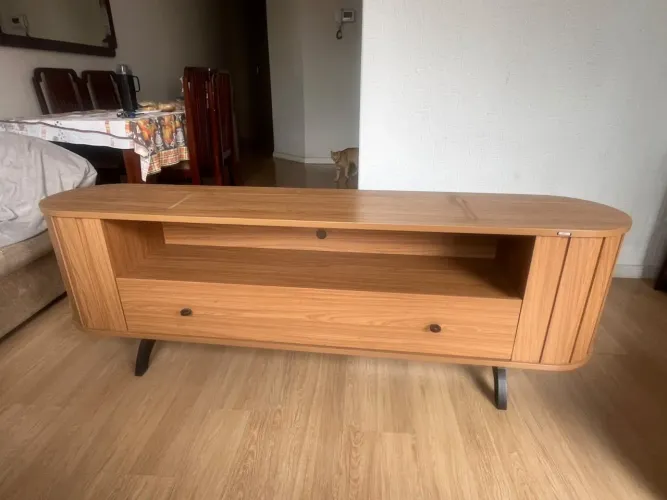 Rack para TV até 60" em MDF Curió - Design Curvo Moderno