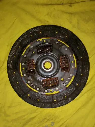 Tenho embalagem compreta do fiesta baiano Zetec Rocam