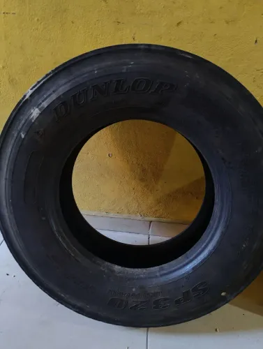 Pneus para caminhão