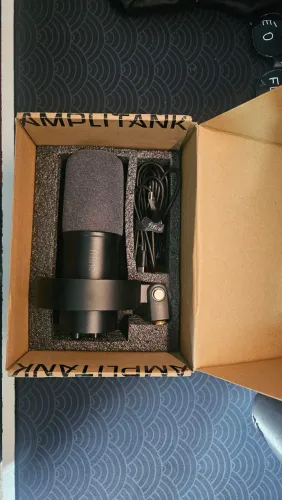 Microfone Fifine K688/Amplitank na Caixa em PERFEITO estado 