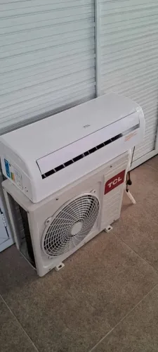 Ar condicionado split semi novos 9 e 12.000 btus tudo funcionando perfeitamente