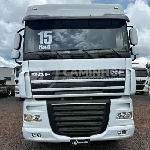 DAF XF 460 6x4 ANO 2015/15 TRAÇADO
