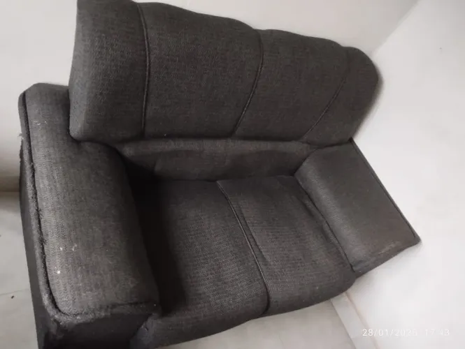Sofá 2 lugares