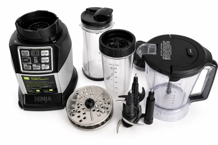 Liquidificador e Processador Ninja Auto-iQ Pro Turbo Smooth + Acessórios