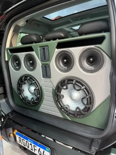 Som automotivo