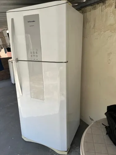 Geladeira Refrigerador Infinity DF80 Frost Free Duplex 553 Litros (***Com defeito**)