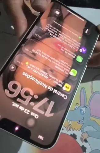 iPhone 13