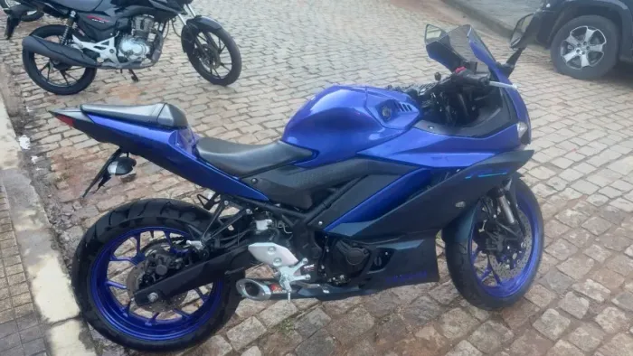 Yamaha YZF R3 2022/2023