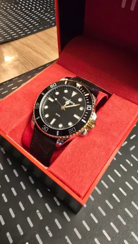 Mondaine Diver Prata\Dourado