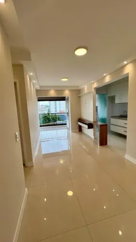 Apartamento para venda possui 63 metros quadrados com 2 quartos