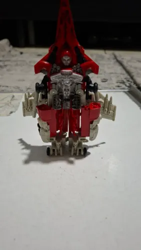 Transformers: Bumblebee Movie - Energon Igniters Power Series Shatter (versão Jato)