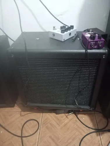 Falante Celestion 7080 com gabinete 