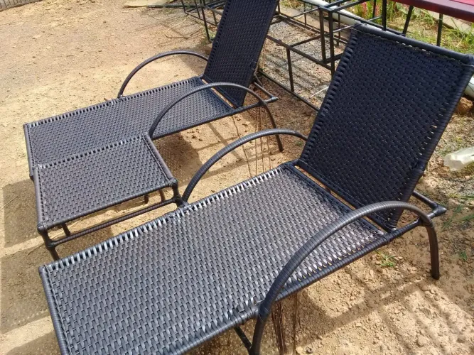 Fábrica de espreguiçadeira em fibras sintéticas